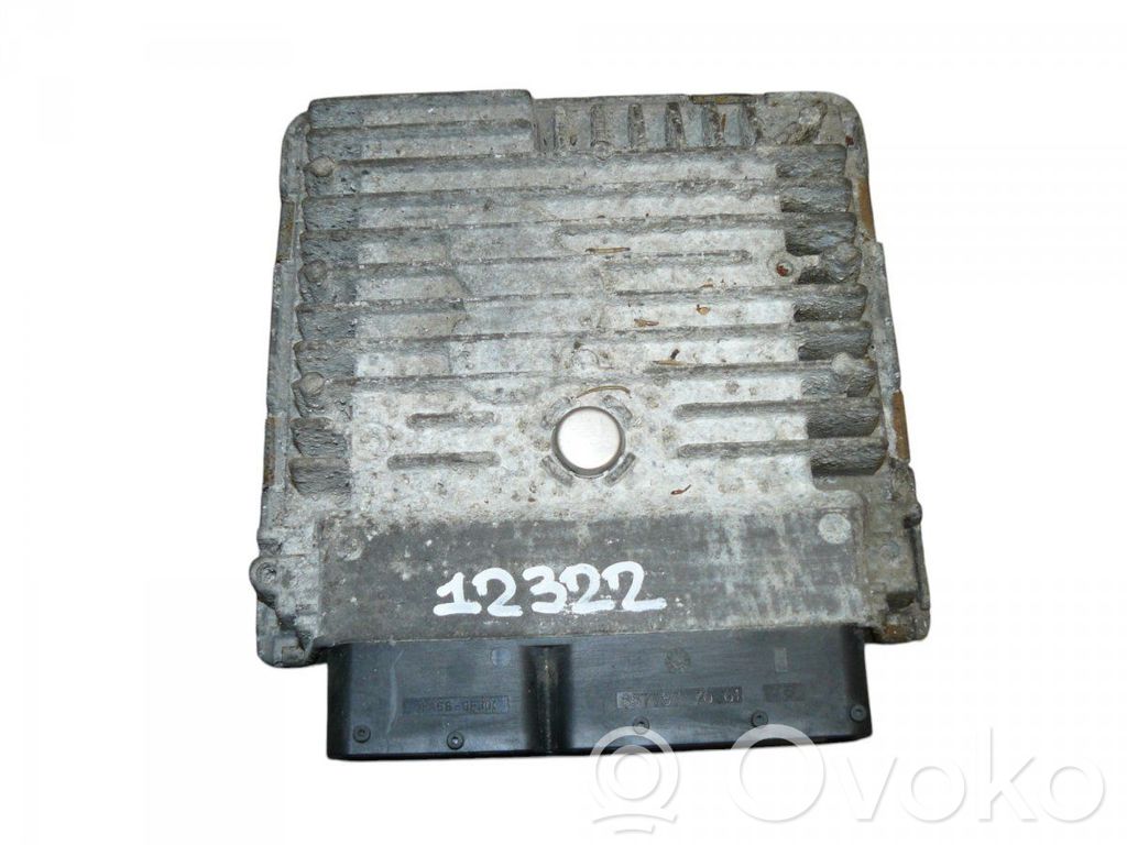 Engine control unit/module   5WP42676AA,03L906023FS