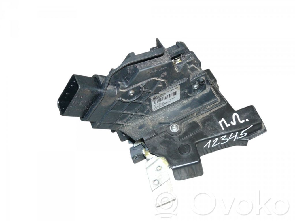 Ford Mondeo MK IV Priekšpusē slēdzene 