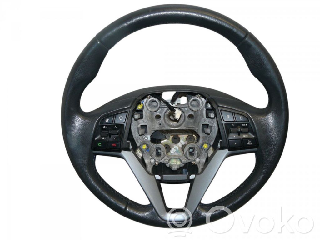 Hyundai Tucson TL Ohjauspyörä 