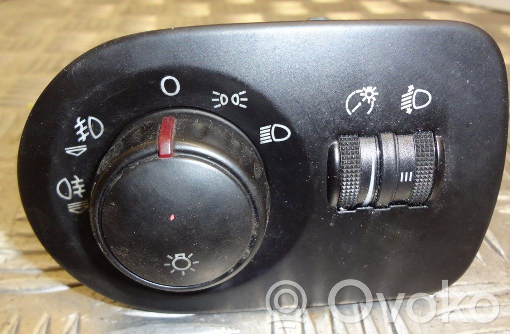 Seat Leon (1P) Lichtschalter 