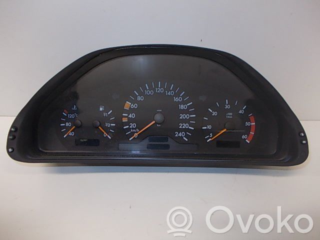 Mercedes-Benz E W210 Speedometer (instrument cluster) 