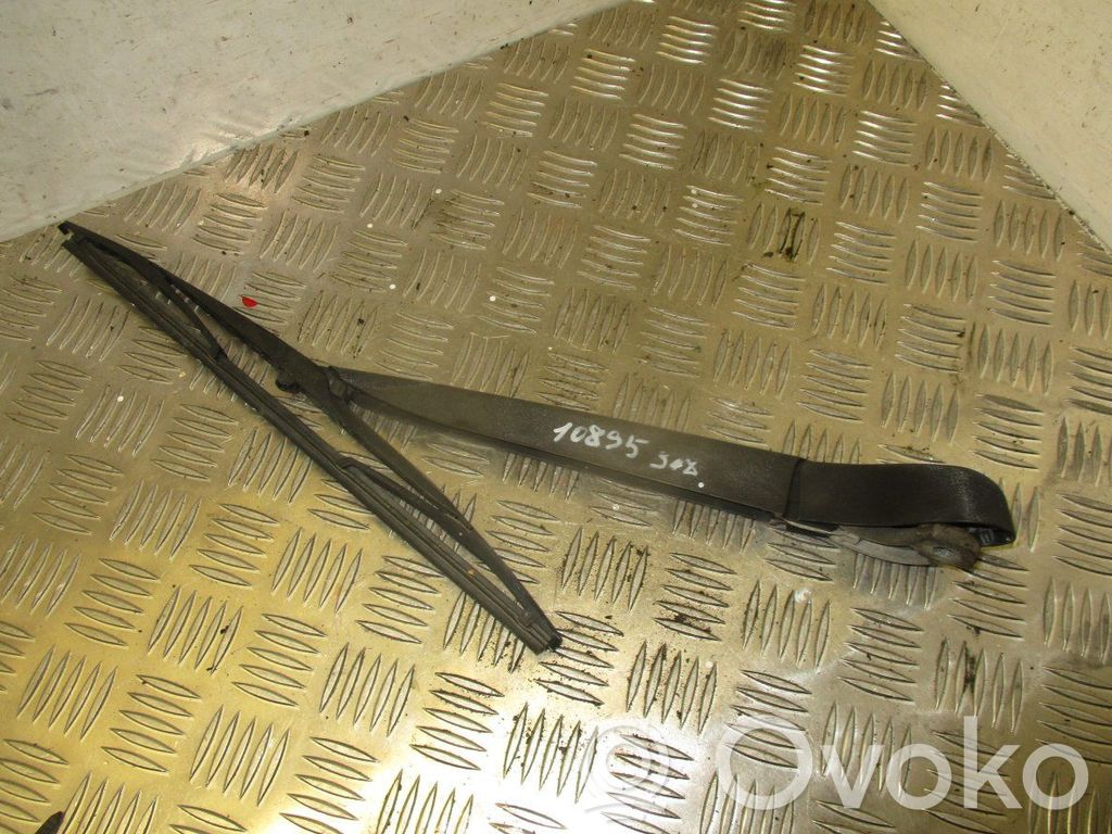 Ford Focus Wischerarm Heckscheibe 