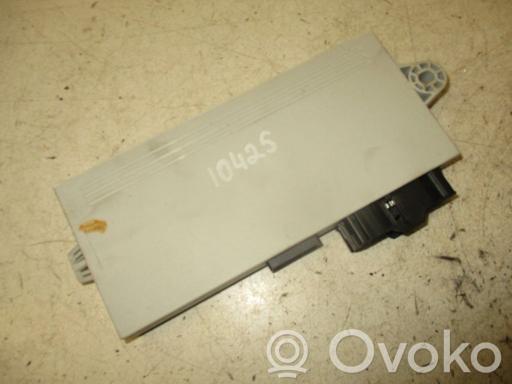 BMW 3 E90 E91 Door central lock control unit/module 