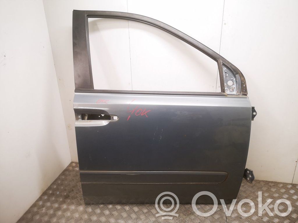 KIA Carnival Дверь 