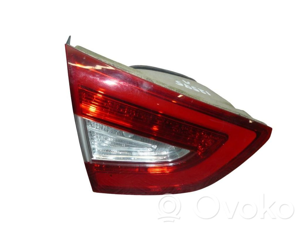 Hyundai ix35 Lampy tylnej klapy bagażnika 