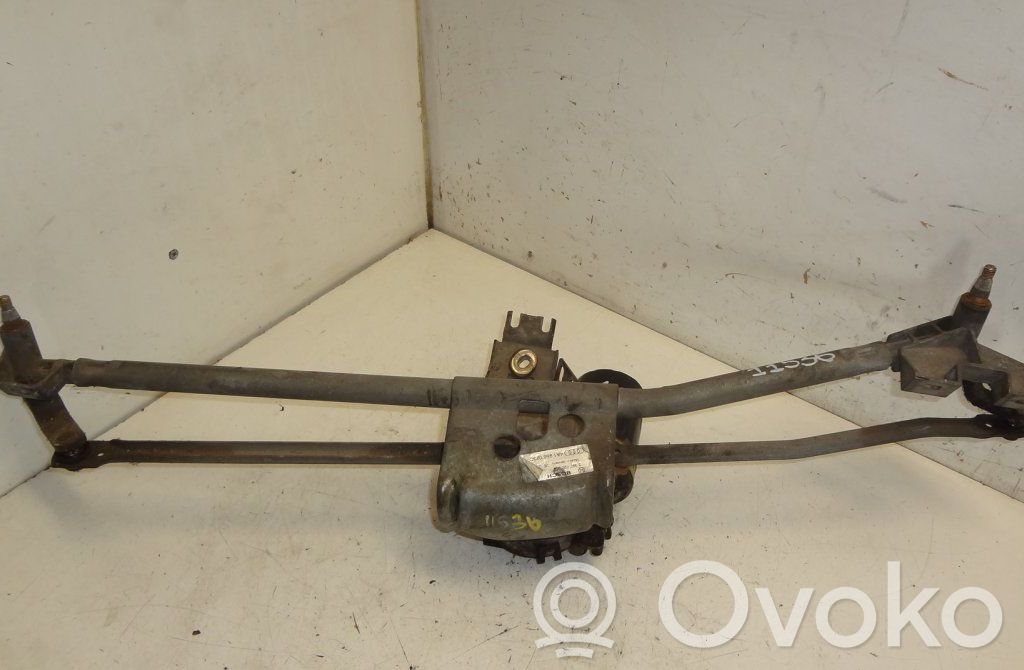 Audi A6 S6 C4 4A Mechanizm wycieraczek szyby przedniej / czołowej 