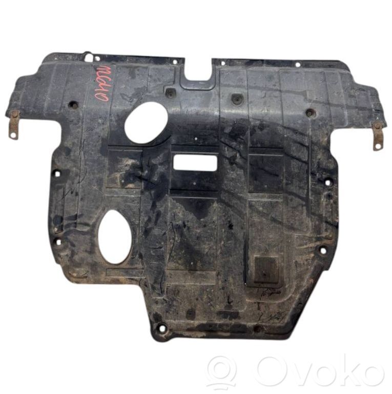 KIA Sorento Engine splash shield/under tray 