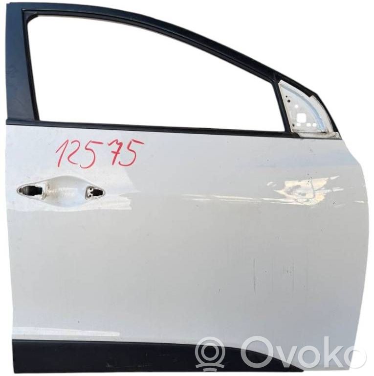 Hyundai ix35 Drzwi przednie 