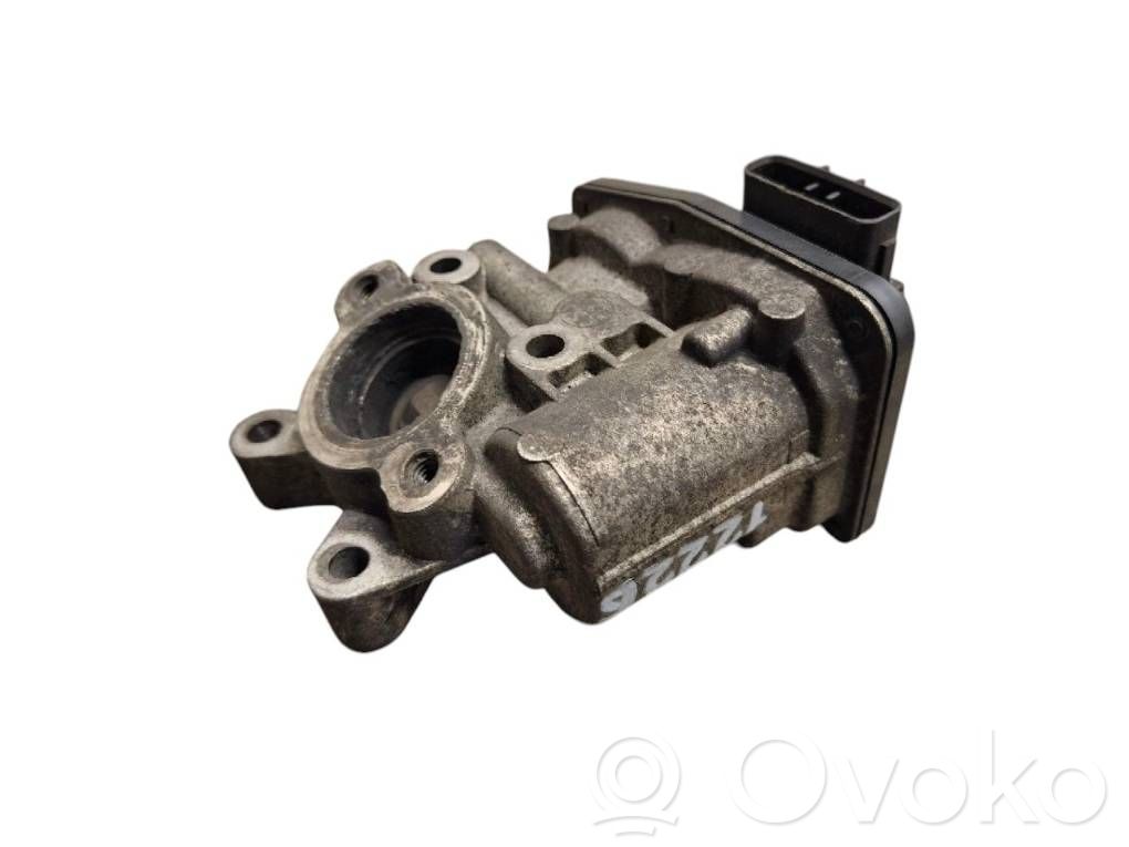Nissan Pathfinder R51 EGR valve 