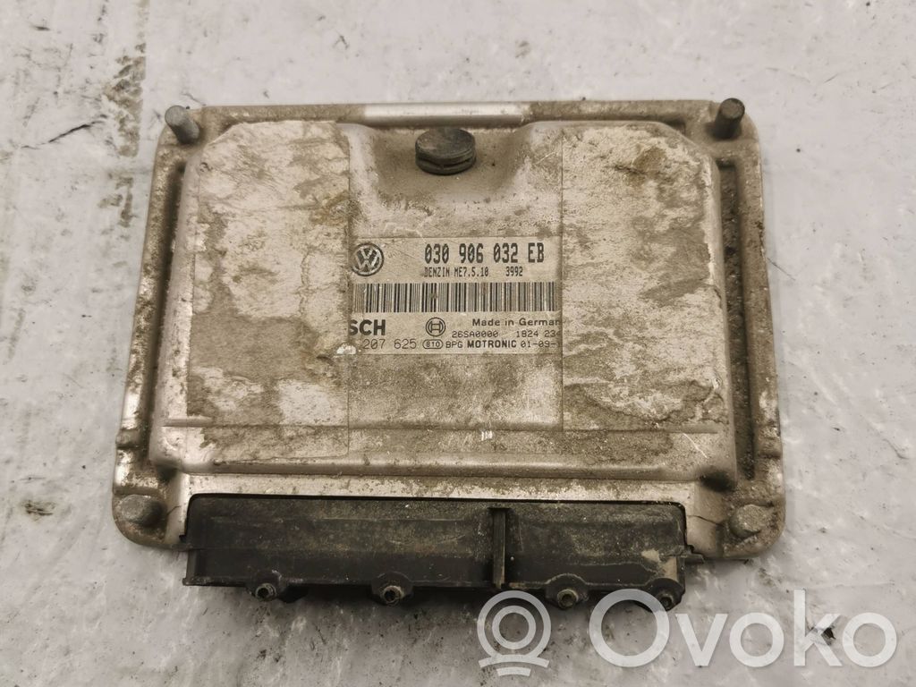Engine control unit/module   030906032EB,26SA0000,207625,26690000