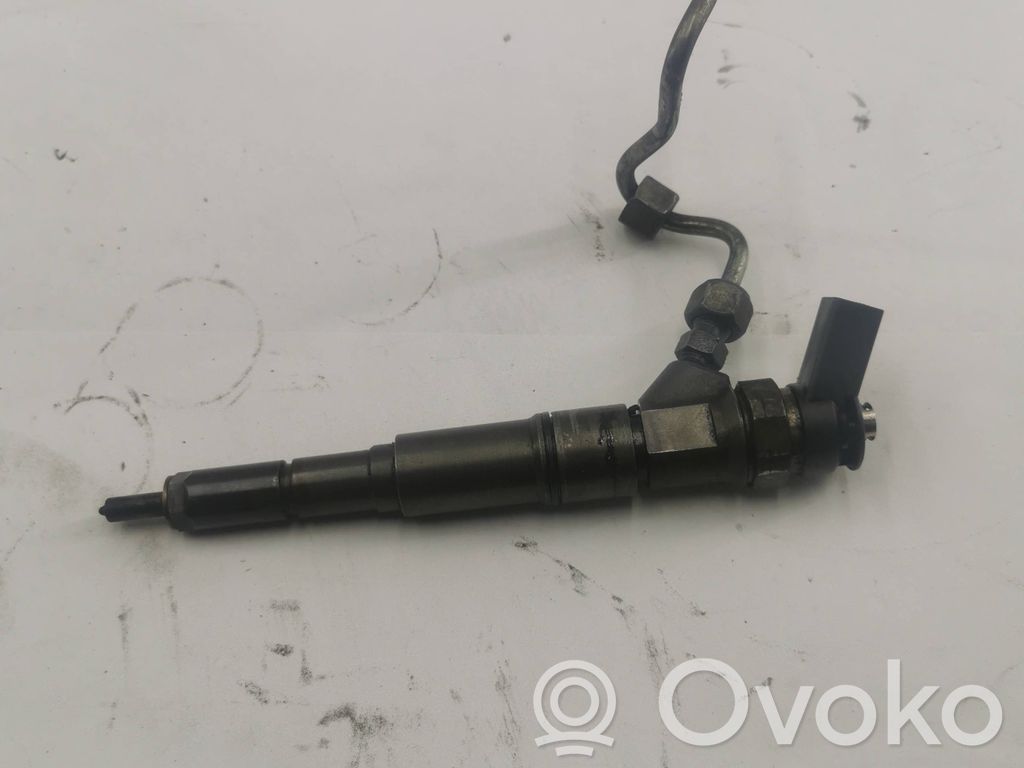 Injecteur de carburant   0445110131