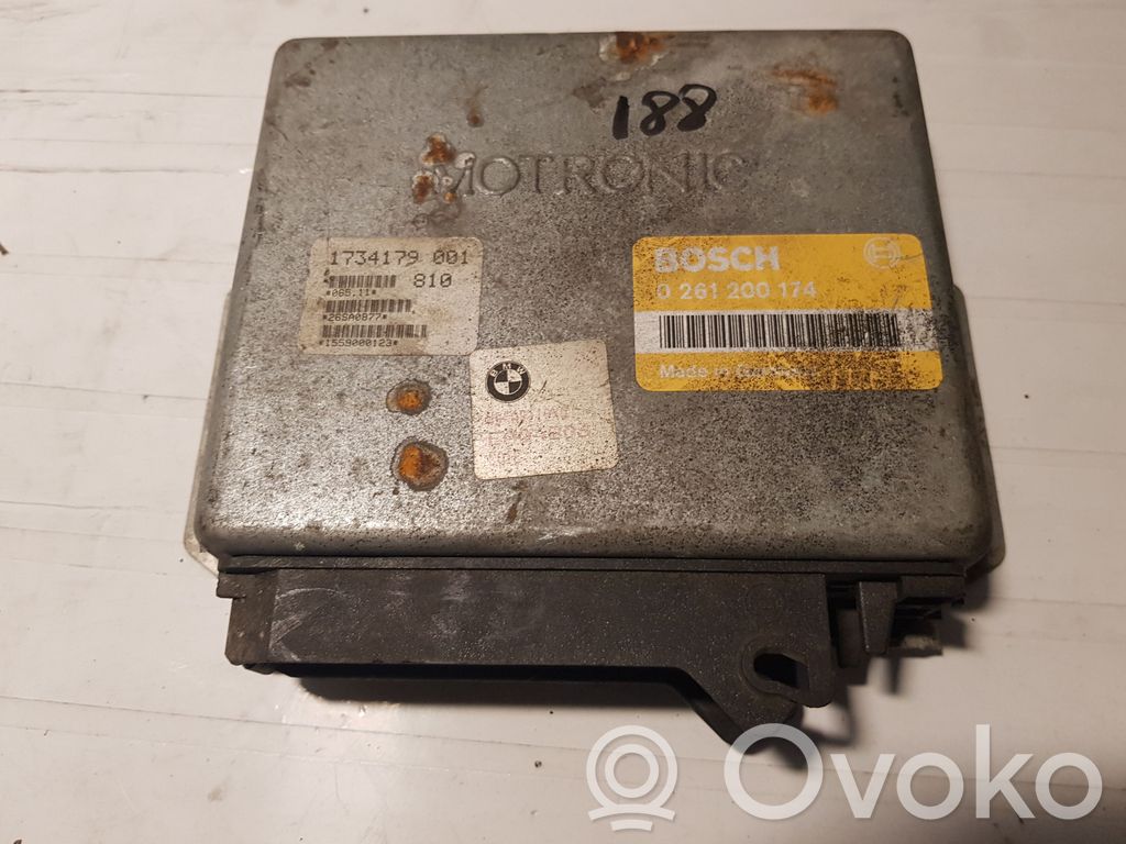 BMW 3 E30 Dzinēja vadības bloks 