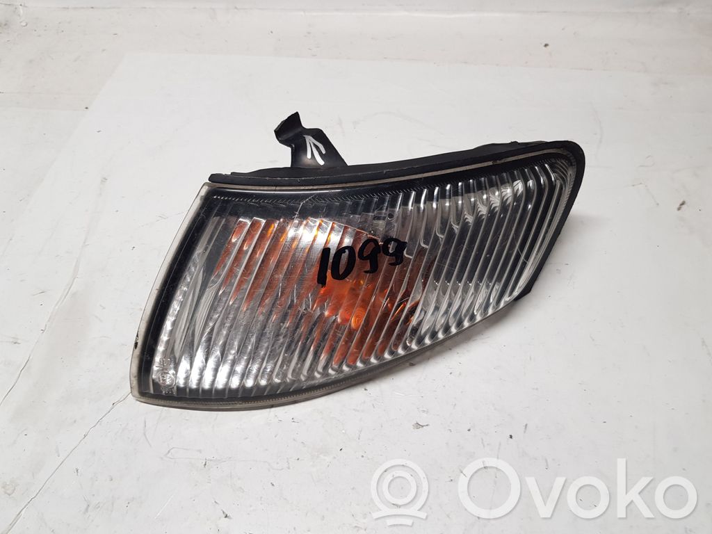 Front indicator light   21061822