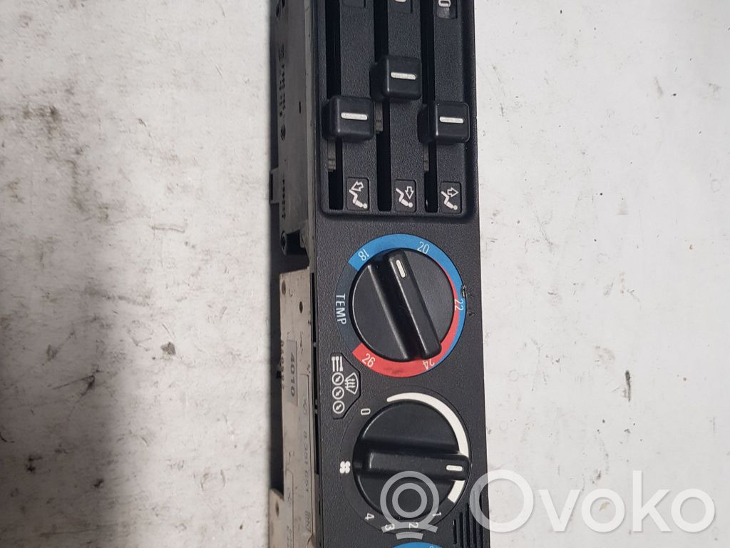 BMW 5 E34 Climate control unit 