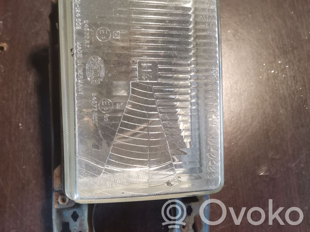 Volkswagen PASSAT B2 Scheinwerfer 
