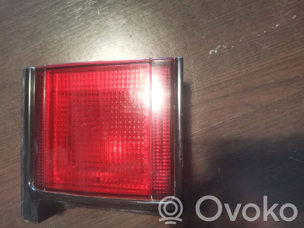 Toyota Camry Lampy tylnej klapy bagażnika 