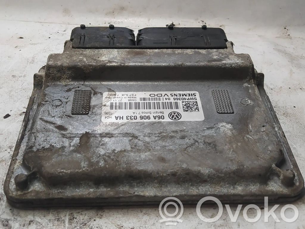 Skoda Octavia Mk2 (1Z) Engine control unit/module 