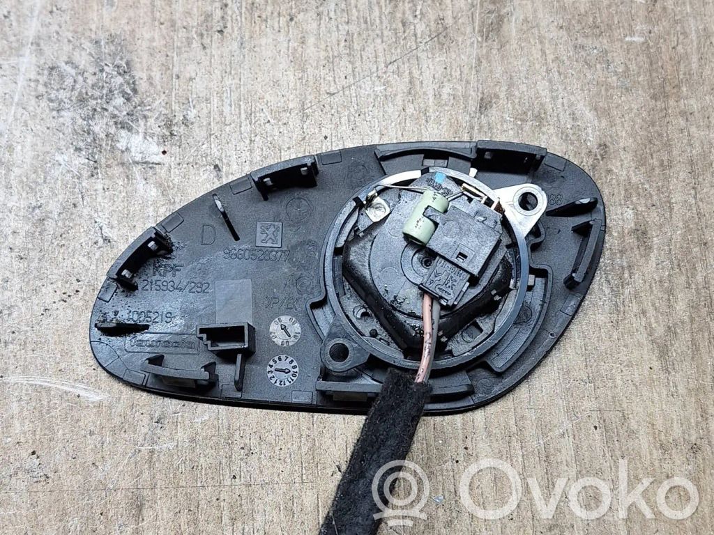 Peugeot 308 Altavoz del panel 