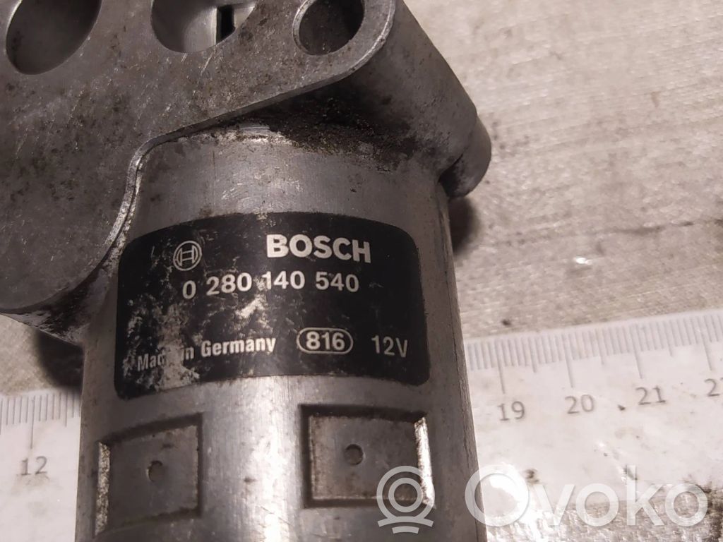 Audi A6 S6 C4 4A Zawór regulacji biegu jałowego / Regulator 