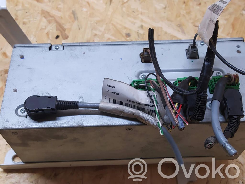 Volvo S80 GPS navigation control unit/module 