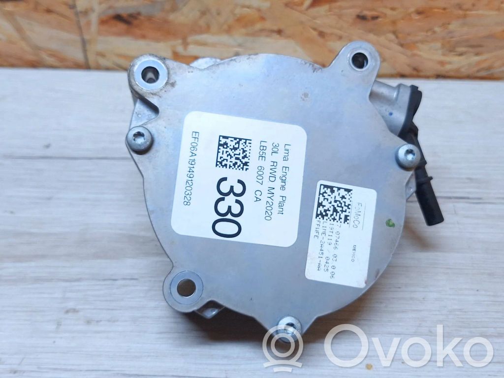 Ford Explorer VI Vacuum pump 