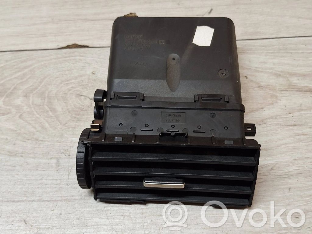 Ford Focus C-MAX Luftausströmer Lüftungsdüse Luftdüse Mitte 