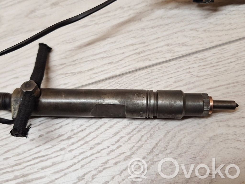 Volvo S70  V70  V70 XC Inyector de combustible 