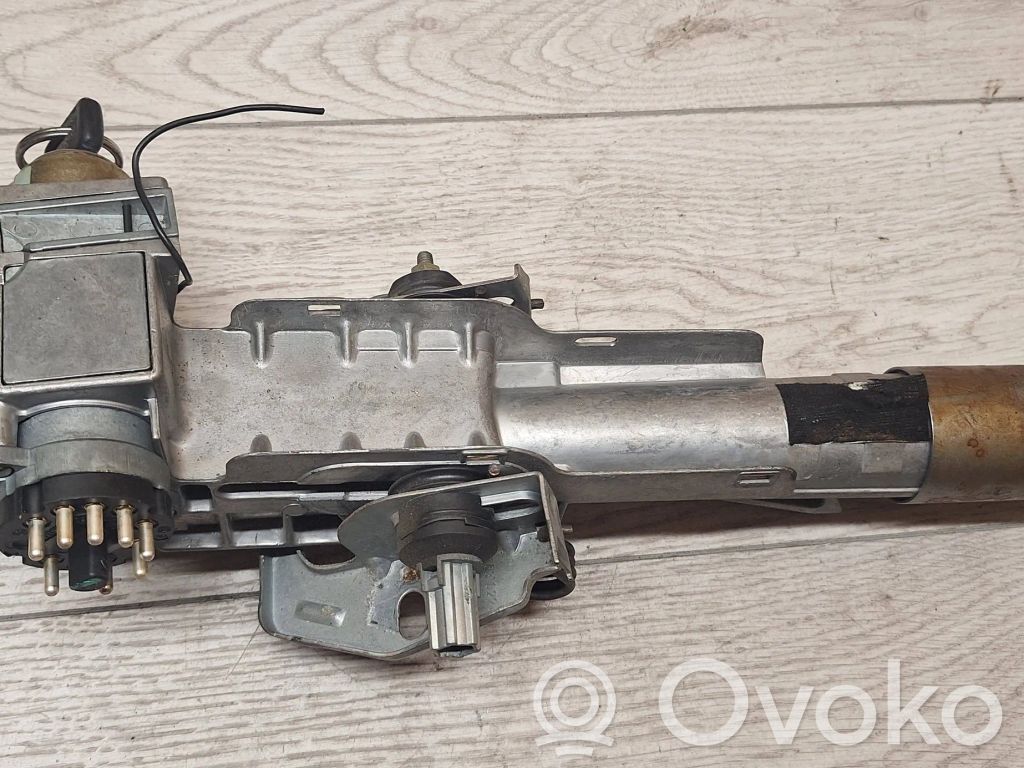 Volvo 850 Stūresrata ass 