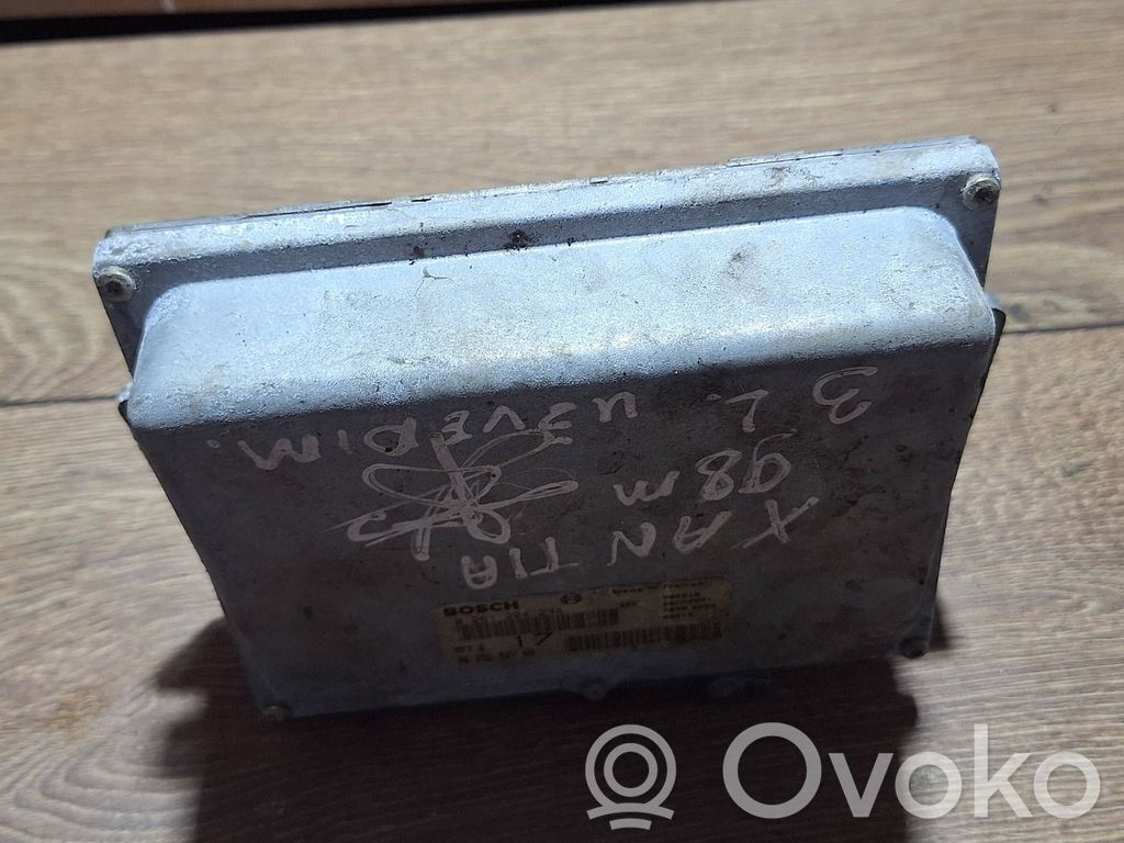 Peugeot 406 Engine control unit/module 