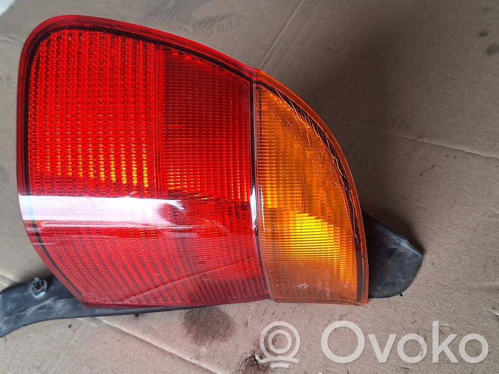 Rear/tail lights   393327