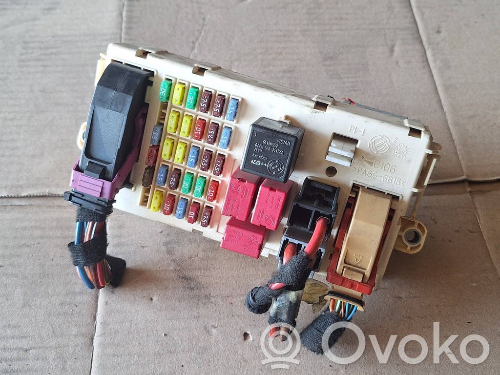Alfa Romeo 159 Fuse module 