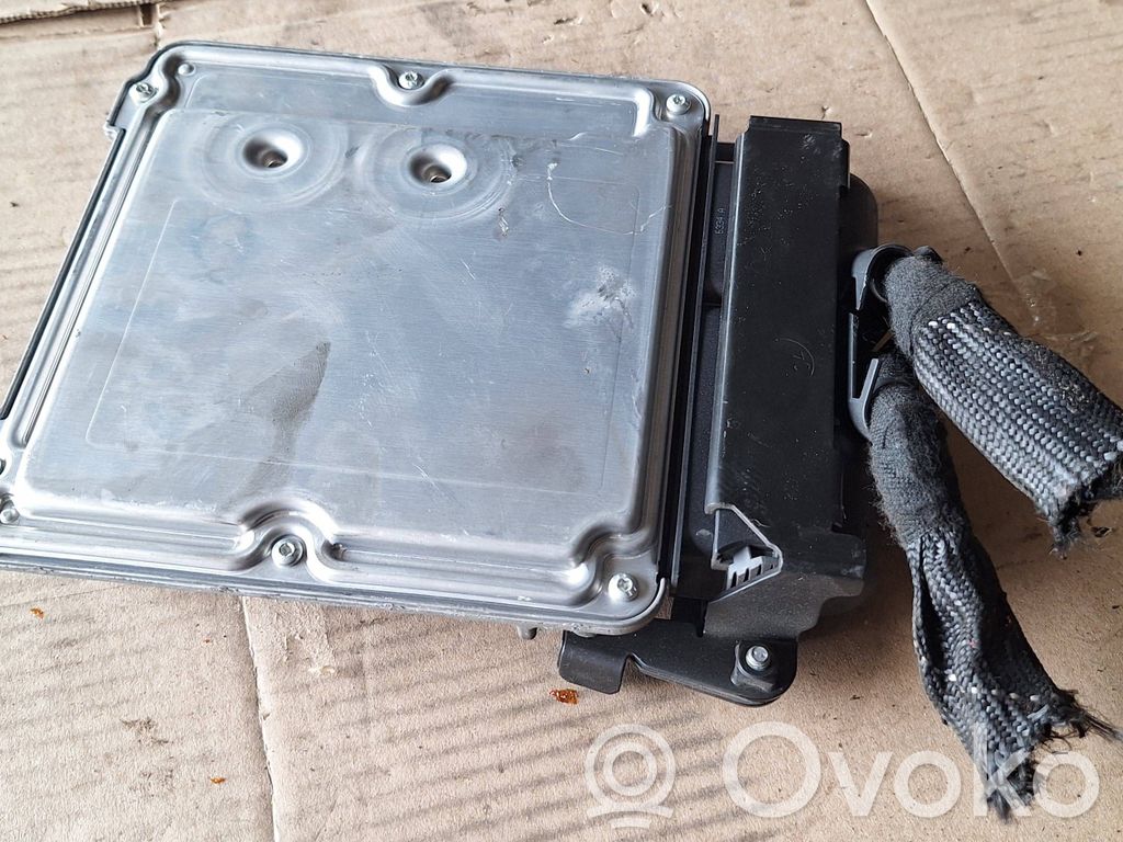 Audi A4 S4 B6 8E 8H Engine control unit/module 