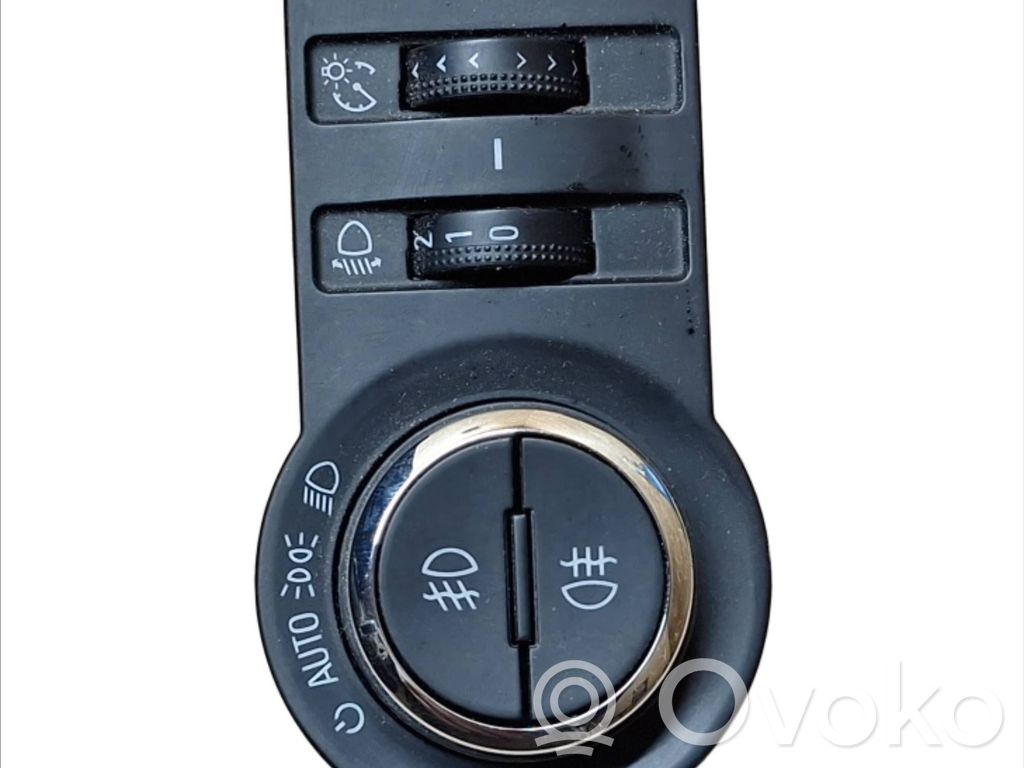 Opel Insignia A Light switch 