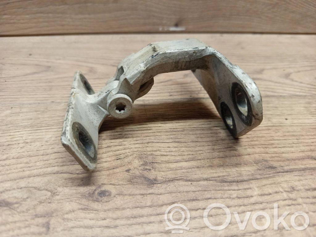 Front door upper hinge   18402