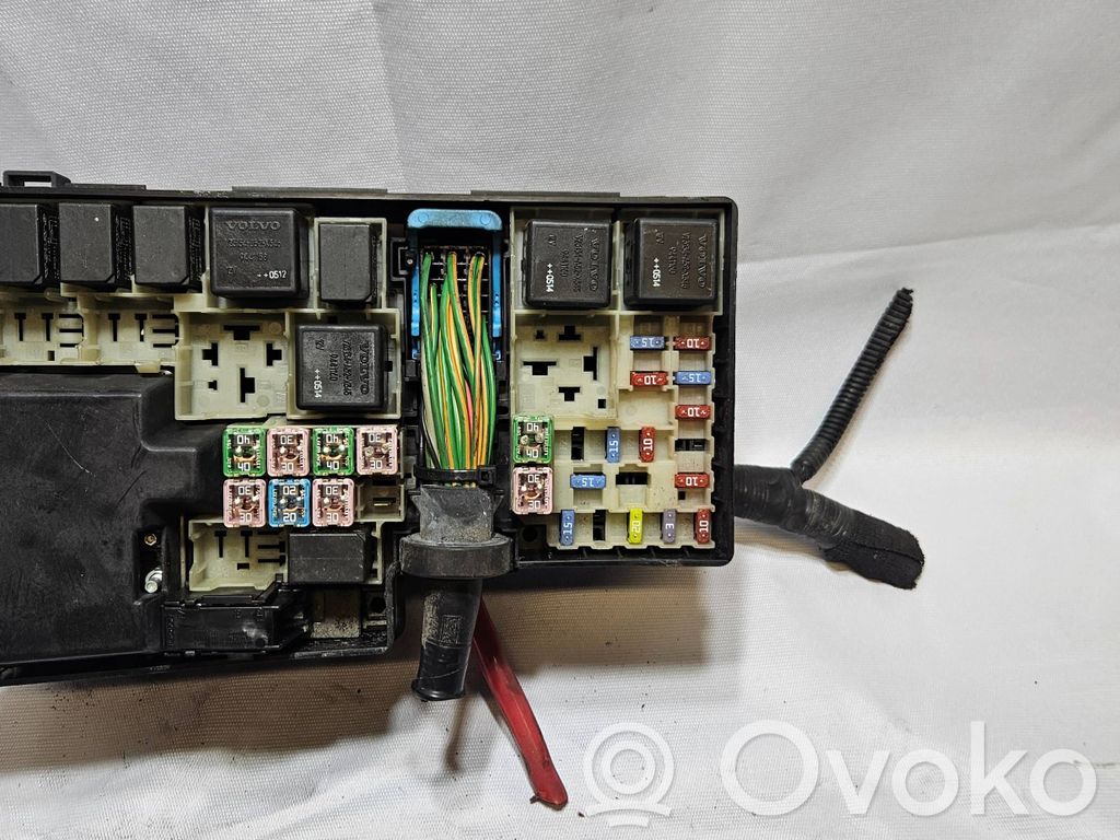 Volvo V50 Drošinātāju kaste (komplekts) 