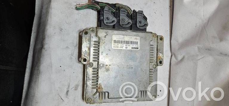 Renault Megane II Engine control unit/module 