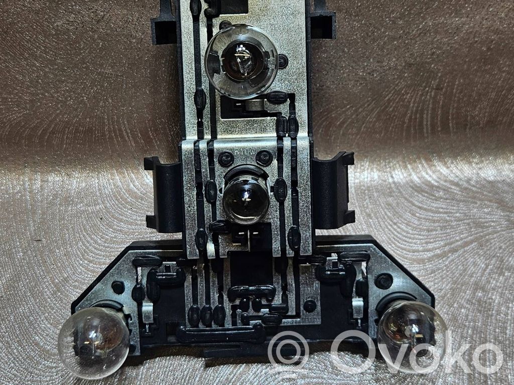 Volkswagen Golf IV Wkład lampy tylnej 