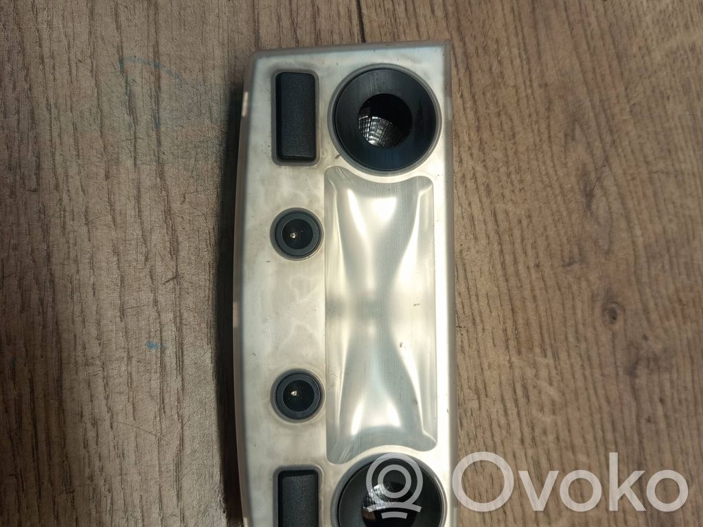 BMW 5 E60 E61 Illuminazione sedili anteriori 