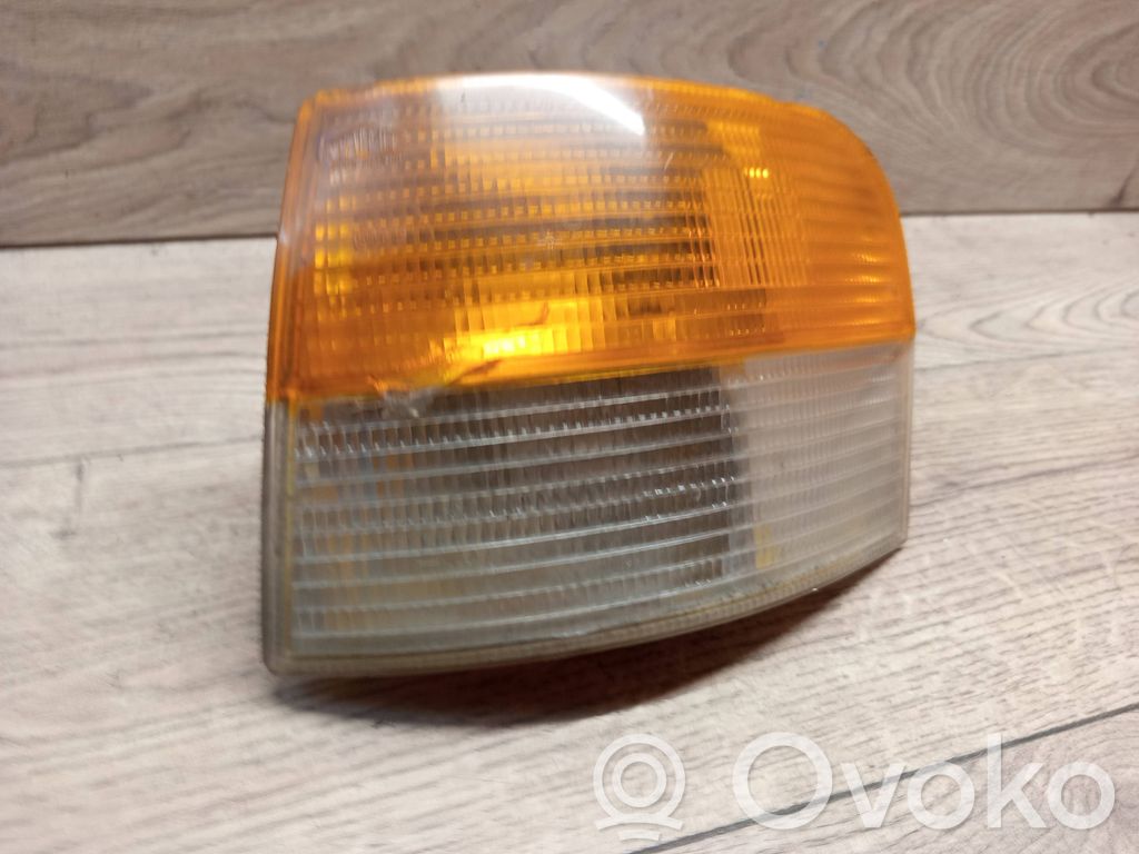 Saab 900 Front indicator light 