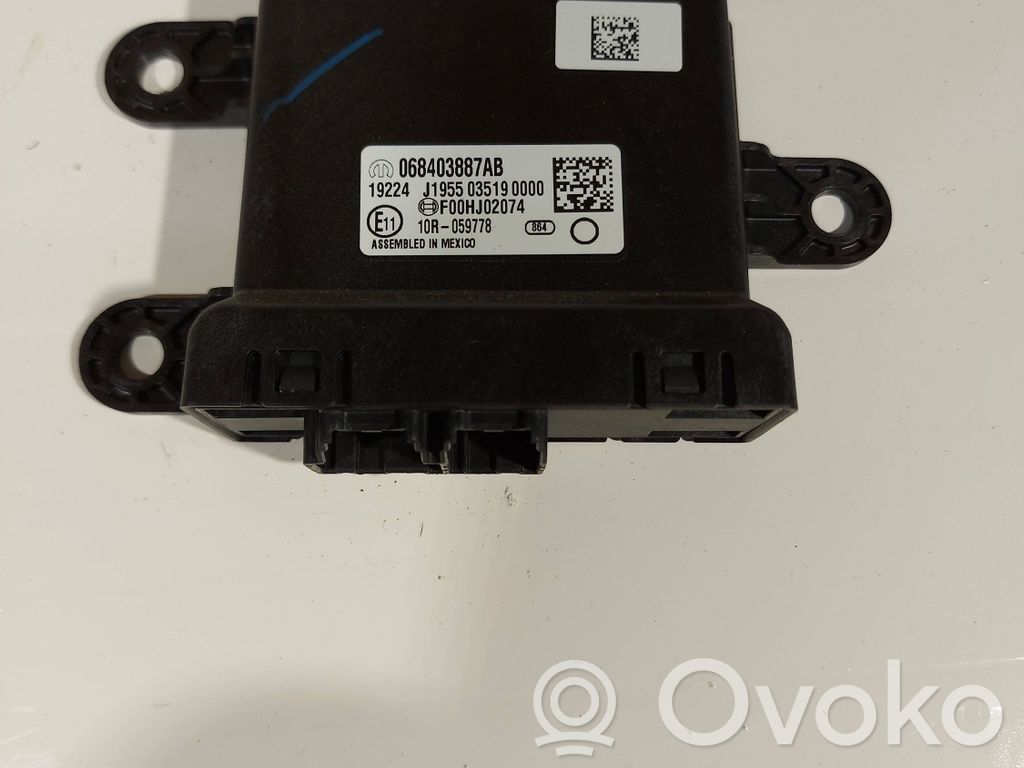 Pysäköintitutkan (PCD) ohjainlaite/moduuli   068403887AB,050778