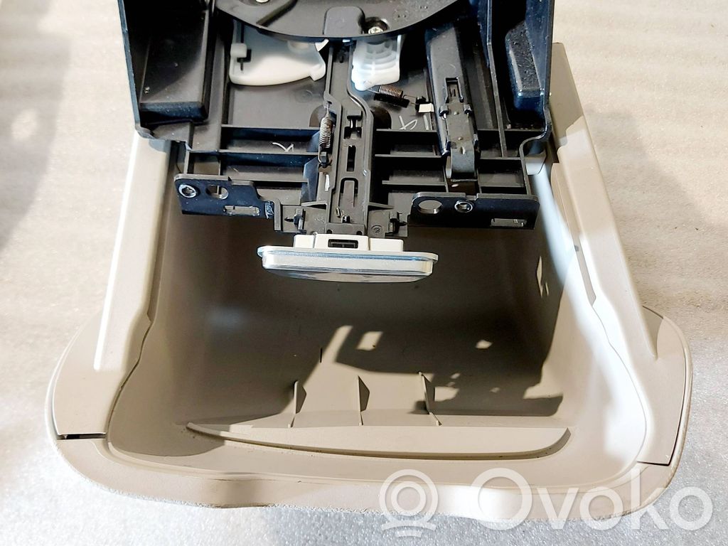 Chrysler Pacifica Glove box set 