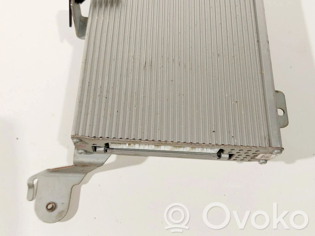 Chrysler Voyager Wzmacniacz audio 