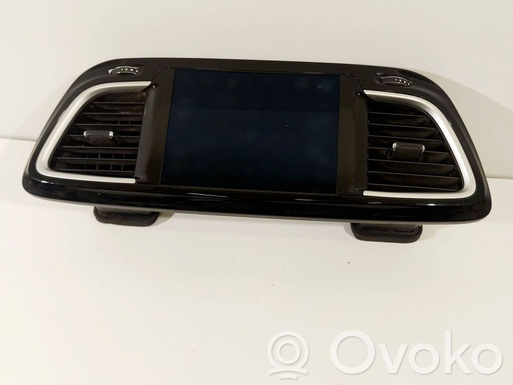 Chrysler Pacifica Monitor / wyświetlacz / ekran 