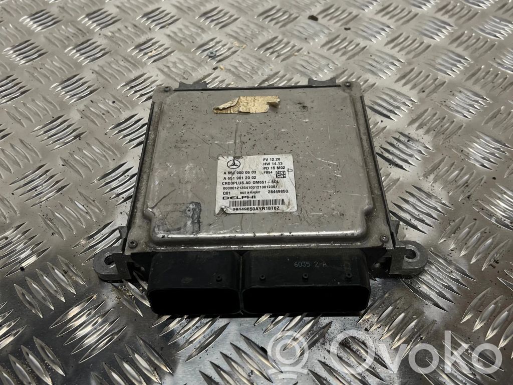 Mercedes-Benz C W205 Engine control unit/module 