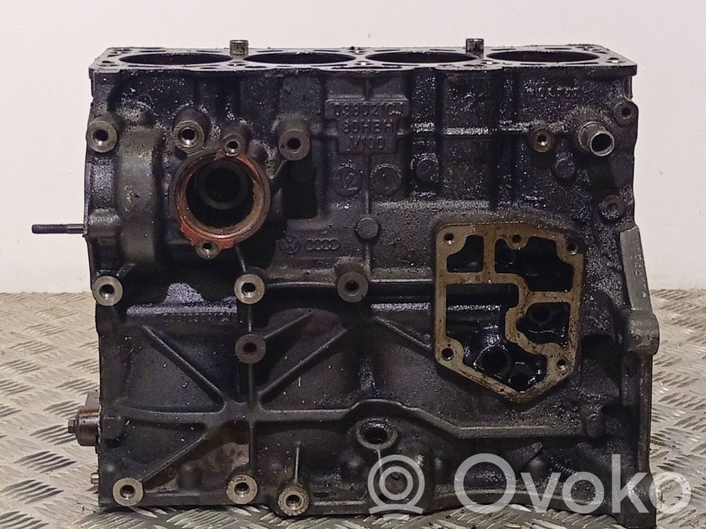 Volkswagen Golf V Bloque de motor 