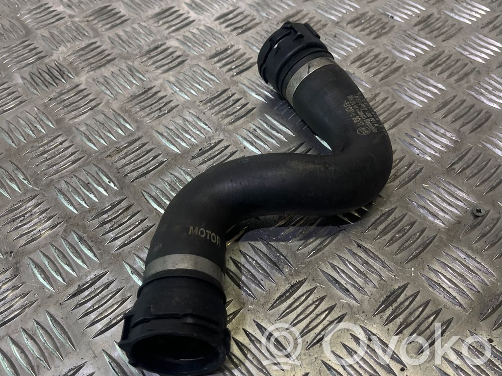 Audi A4 Allroad B9 Conductă/furtun lichid de răcire motor 