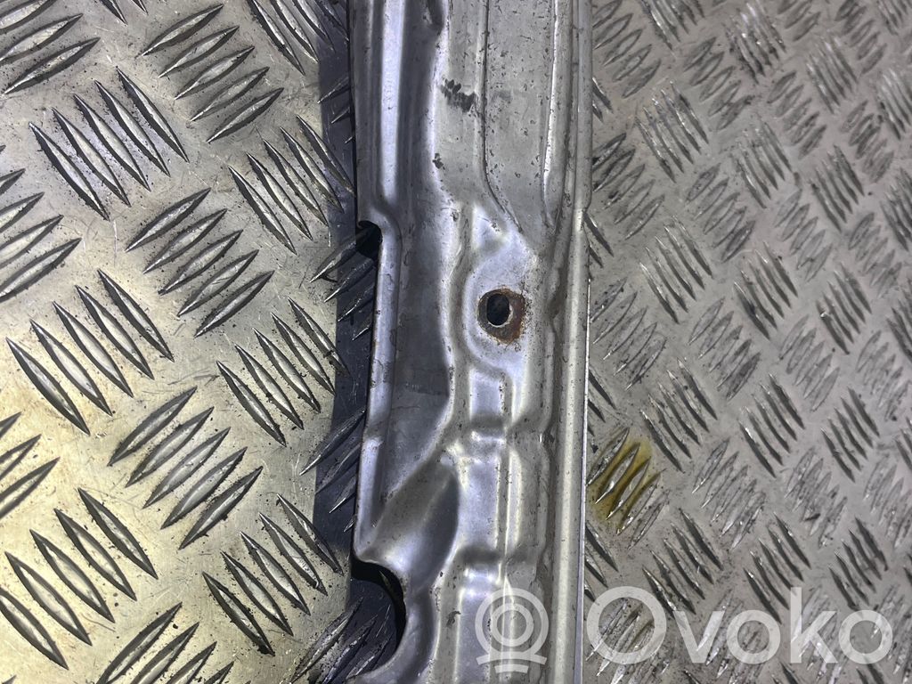 BMW 1 F20 F21 Protección térmica del escape 