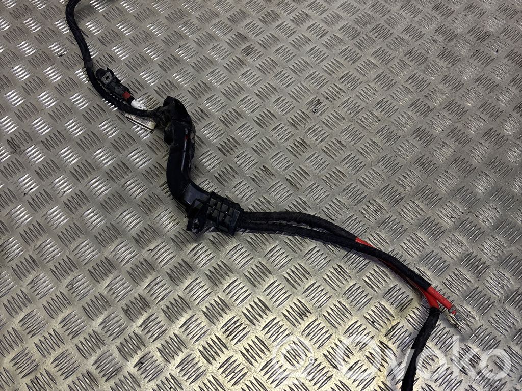 Volvo XC90 Positive cable (battery) 