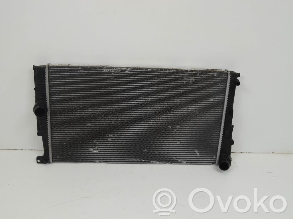 BMW 3 F30 F35 F31 Aušinimo skysčio radiatorius 