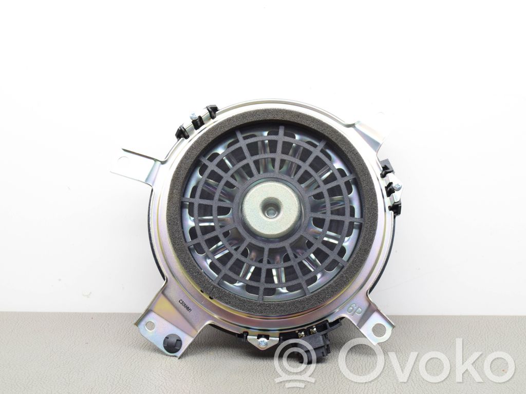 Lexus NX Altavoz subwoofer 
